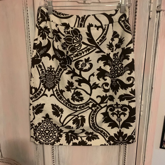 EUC Ann Taylor Loft brown/cream skirt size 4 - Picture 7 of 9